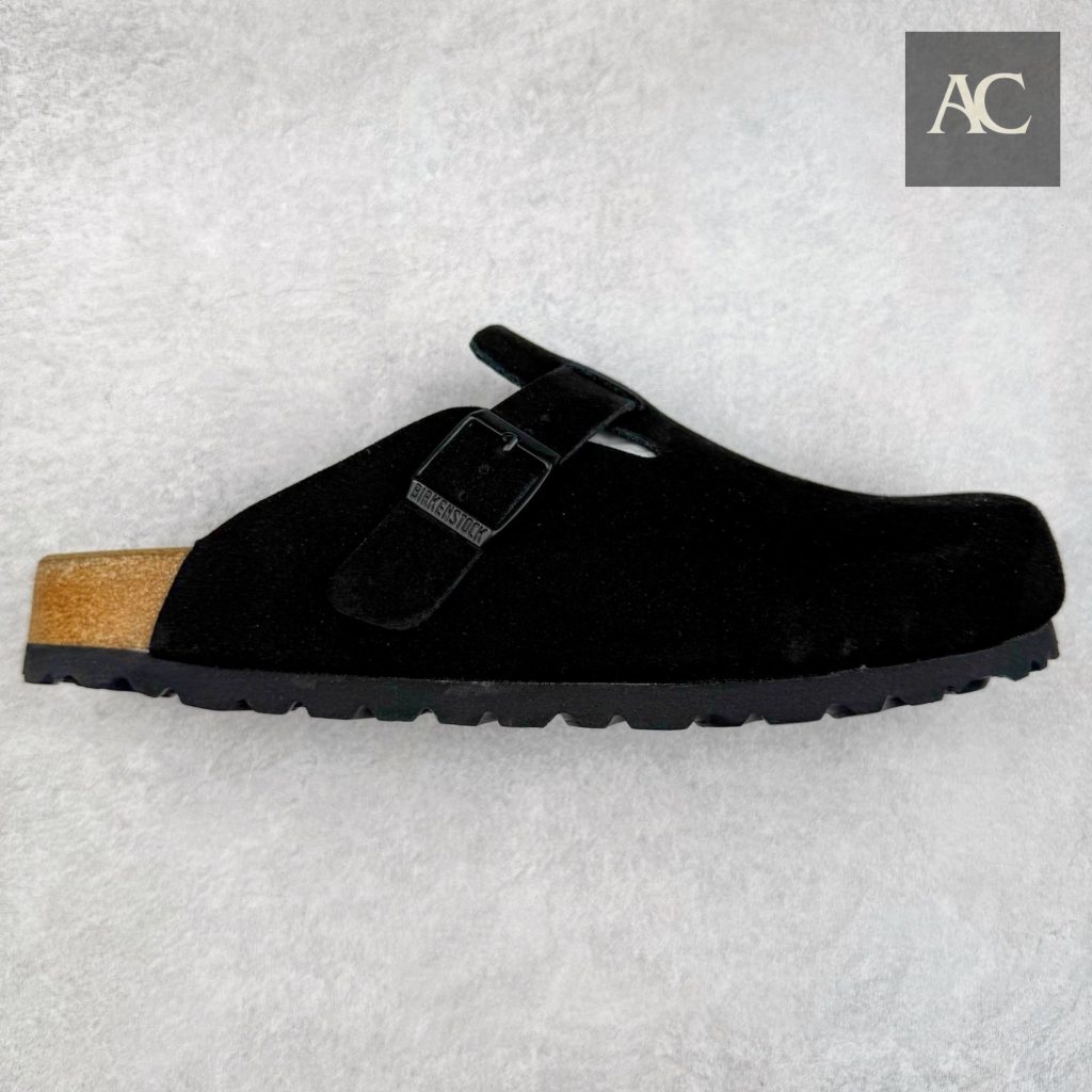 B Clogs